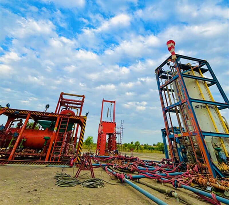 Wellhead testing equipment_副本.jpg
