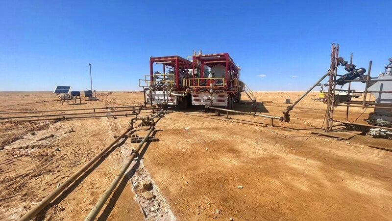 Early production facilities in oil and gas fields.jpg